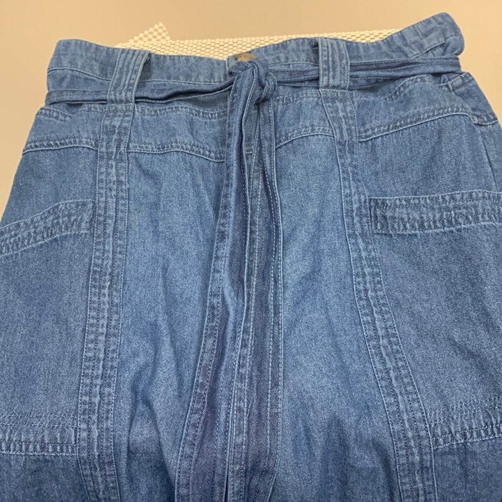 American Eagle Outfitters Jeans  Wide Leg High Rise Jeans With Tie Belt